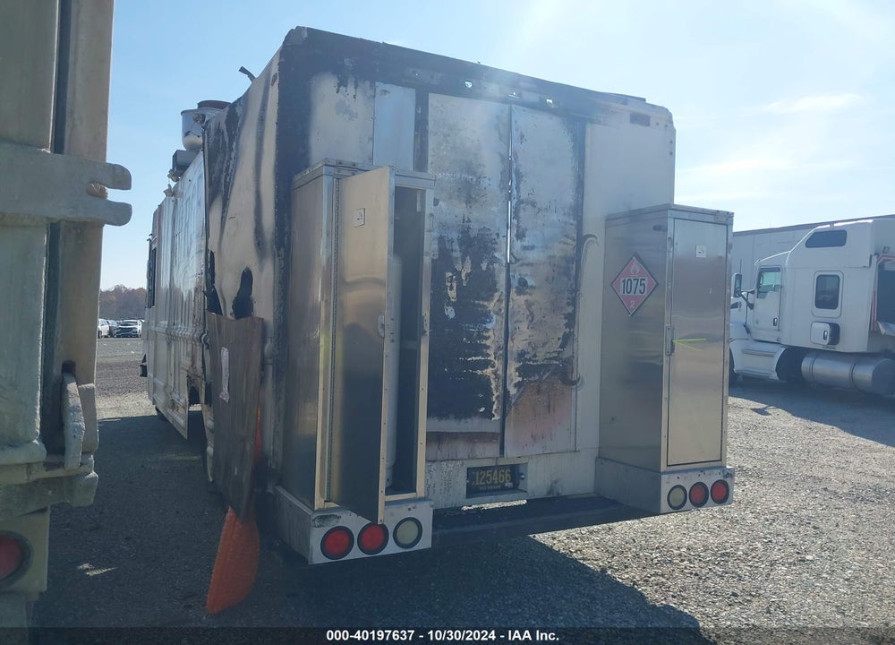 2001 WORKHORSE CUSTOM CHASSIS FORWARD CONTROL P42 VIN: 5B4HP42Y313329516