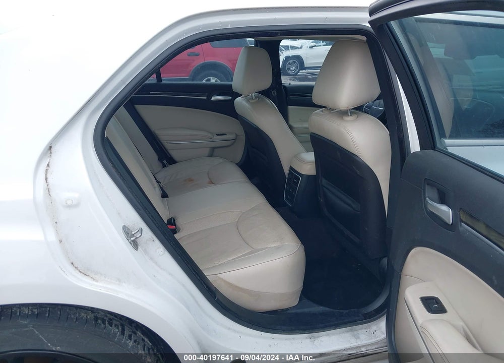 2015 CHRYSLER 300C VIN: 2C3CCAET4FH786794