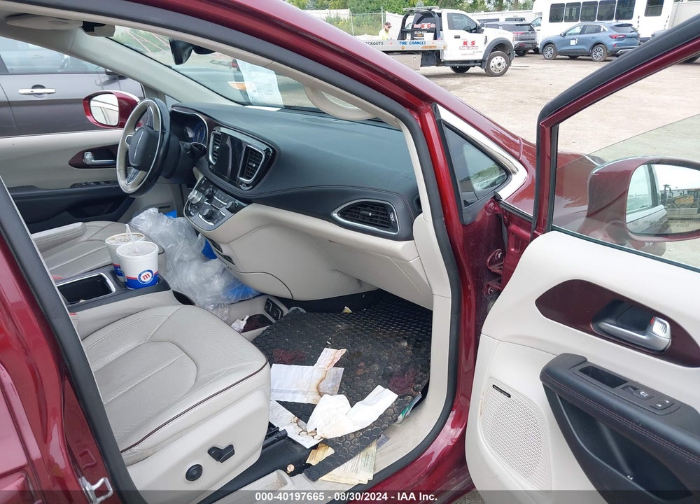 2018 CHRYSLER PACIFICA LIMITED VIN: 2C4RC1GG6JR103602