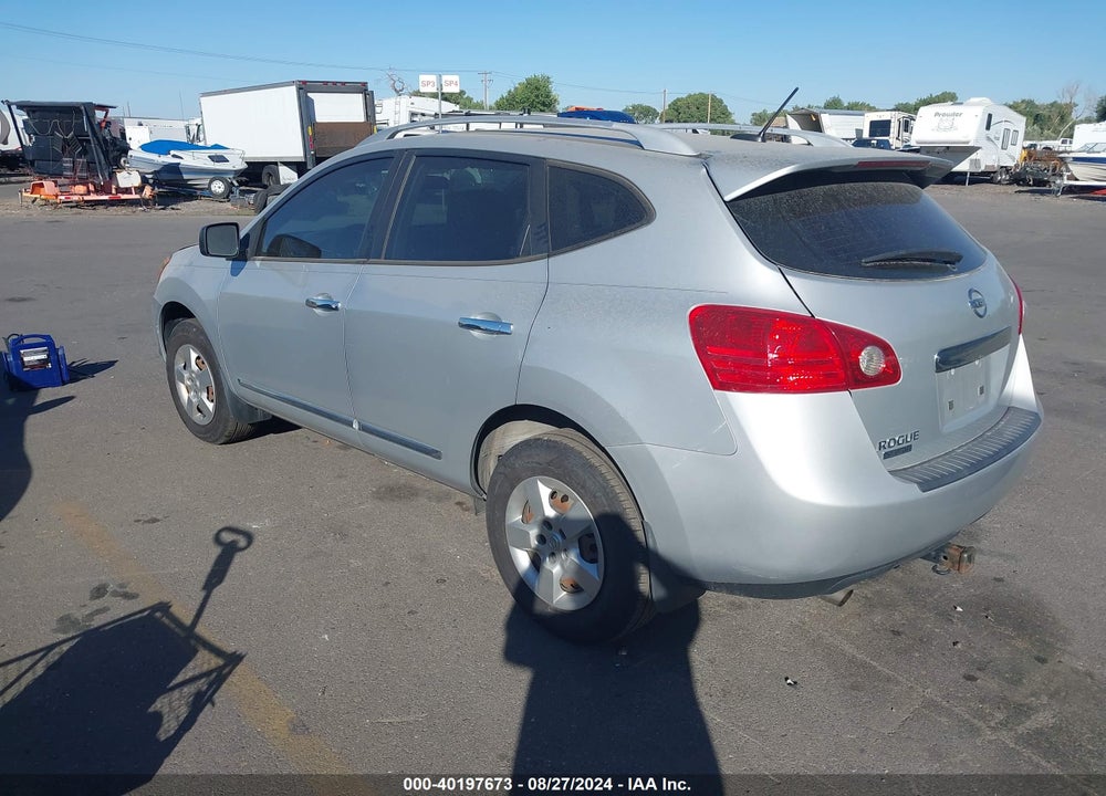 2015 NISSAN ROGUE SELECT S VIN: JN8AS5MT8FW657574