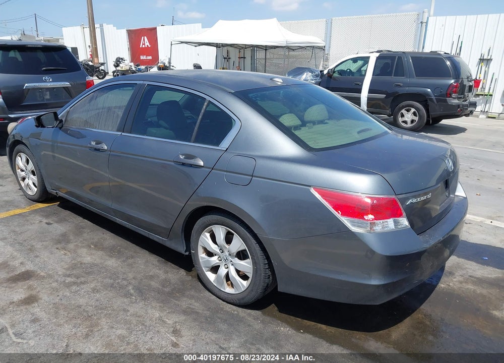 2008 HONDA ACCORD 2.4 EX-L VIN: 1HGCP26888A096579