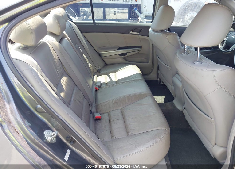 2008 HONDA ACCORD 2.4 EX-L VIN: 1HGCP26888A096579