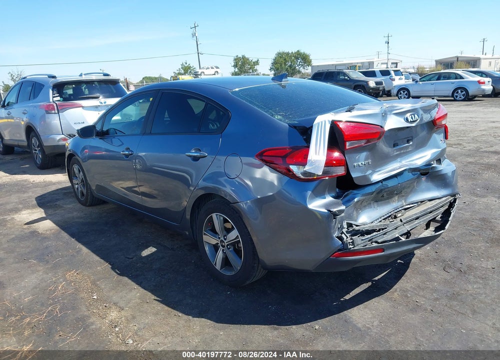 2018 KIA FORTE S VIN: 3KPFL4A73JE273009