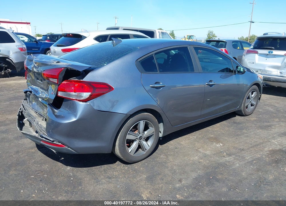 2018 KIA FORTE S VIN: 3KPFL4A73JE273009