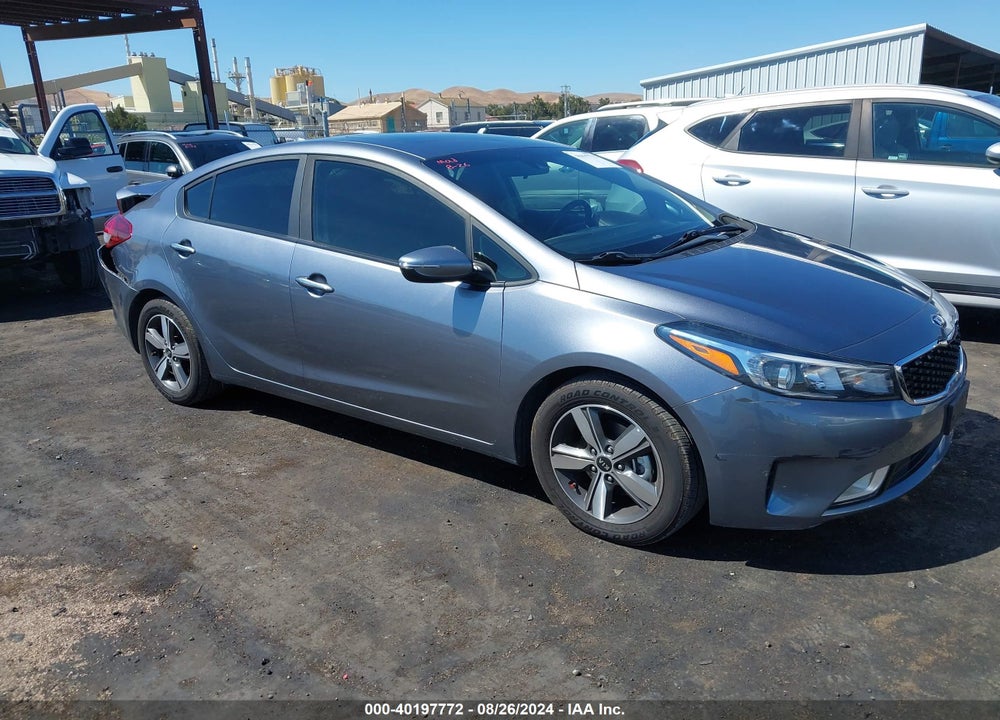 2018 KIA FORTE S VIN: 3KPFL4A73JE273009