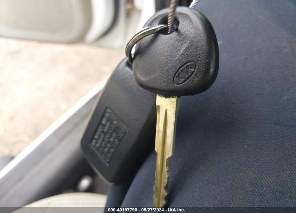 2012 KIA FORTE EX VIN: KNAFU5A2XC5588084