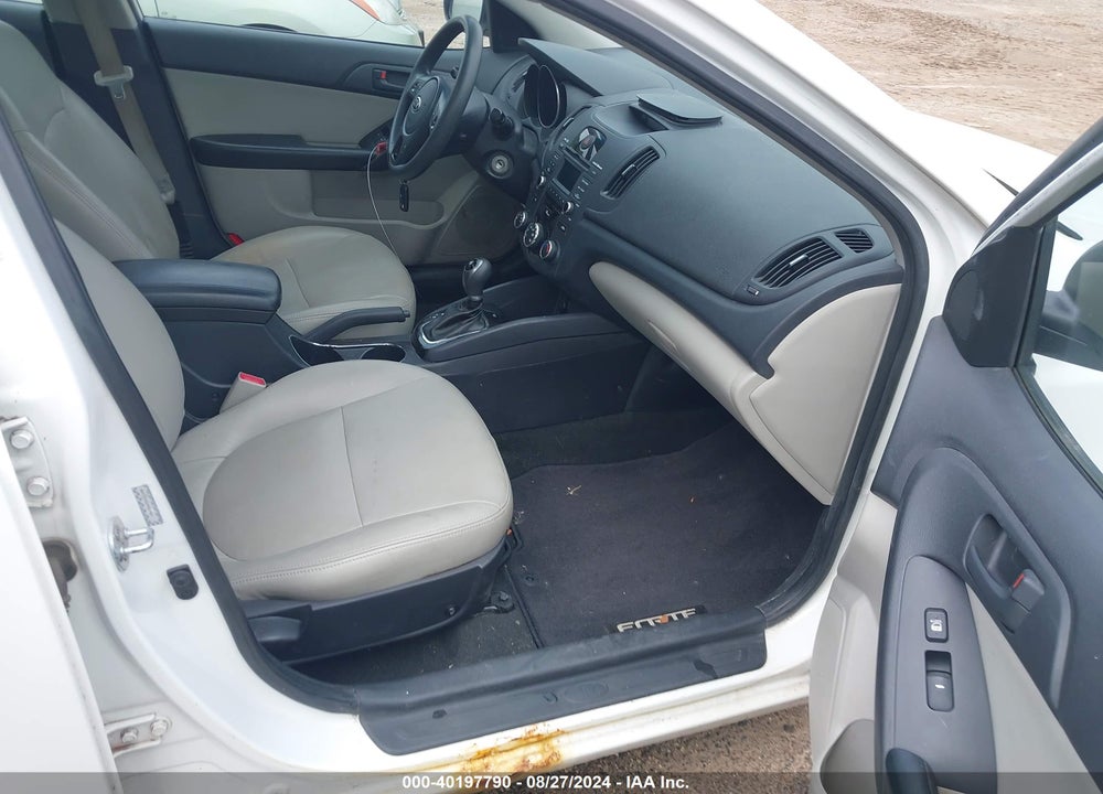 2012 KIA FORTE EX VIN: KNAFU5A2XC5588084