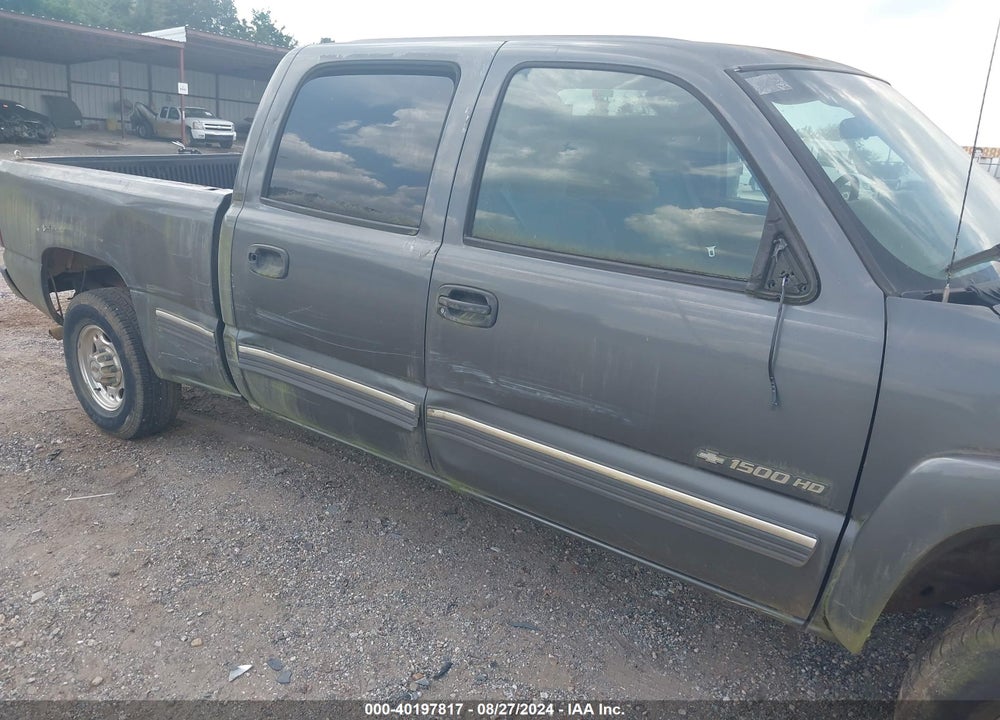 2002 CHEVROLET SILVERADO 1500HD LS VIN: 1GCGC13UX2F182512