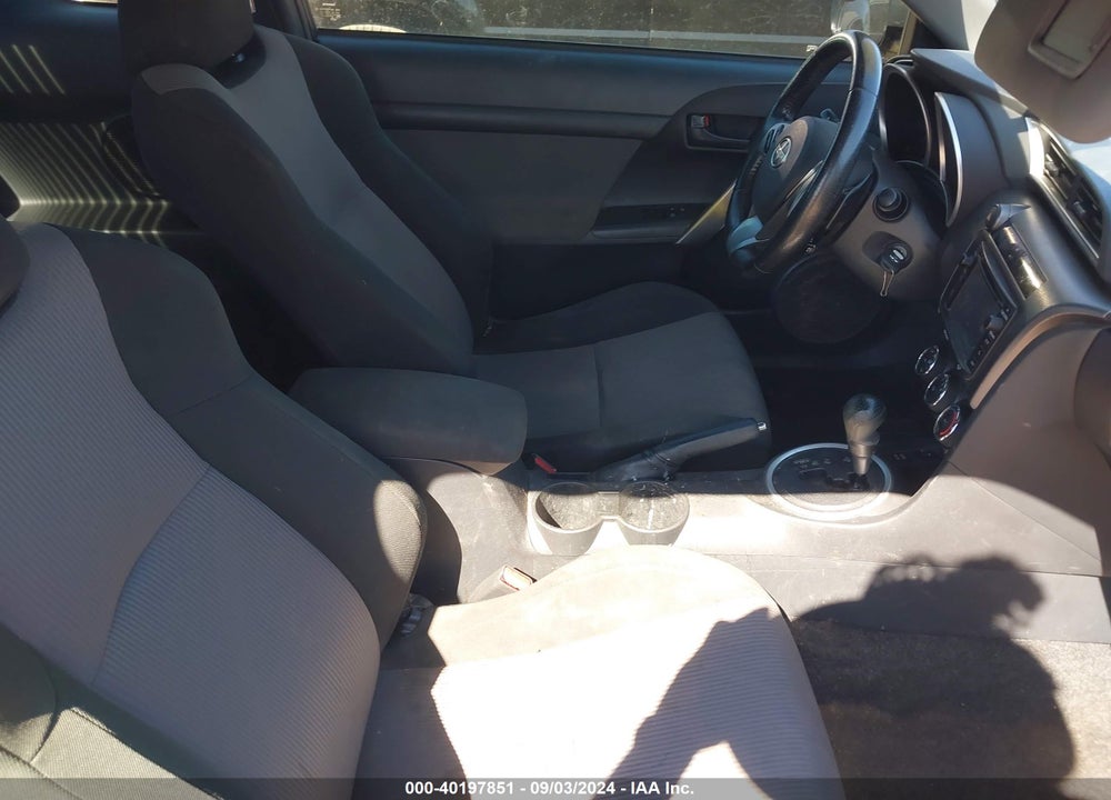 2015 SCION TC VIN: JTKJF5C73F3095033