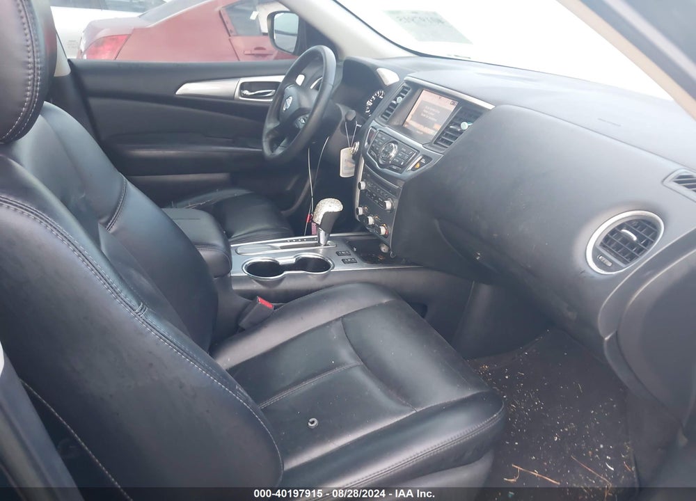 2018 NISSAN PATHFINDER SL VIN: 5N1DR2MN9JC625811