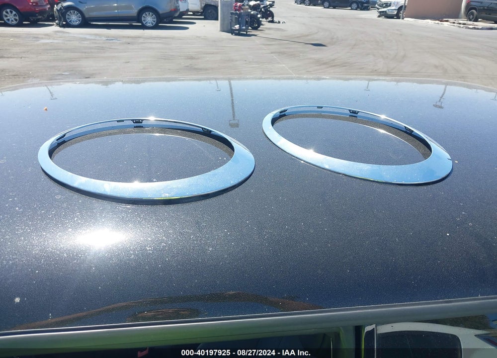 2012 MINI COOPER VIN: WMWSU3C53CT257059