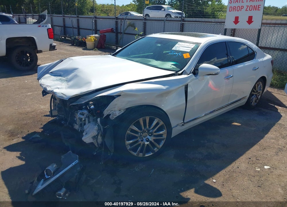 2013 LEXUS LS460 VIN: JTHBL5EF5D5124038