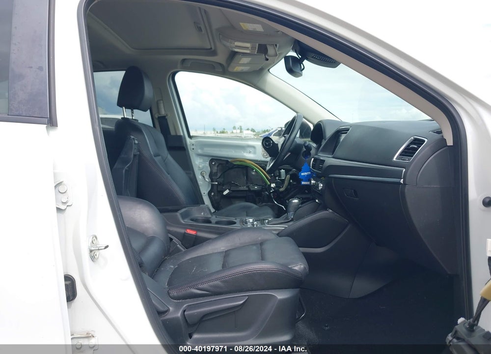 2016 MAZDA CX-5 GRAND TOURING VIN: JM3KE2DY8G0714904