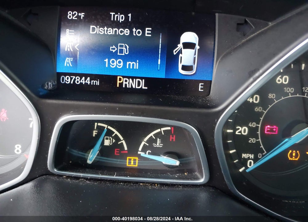 2017 FORD FOCUS SE VIN: 1FADP3K29HL222520