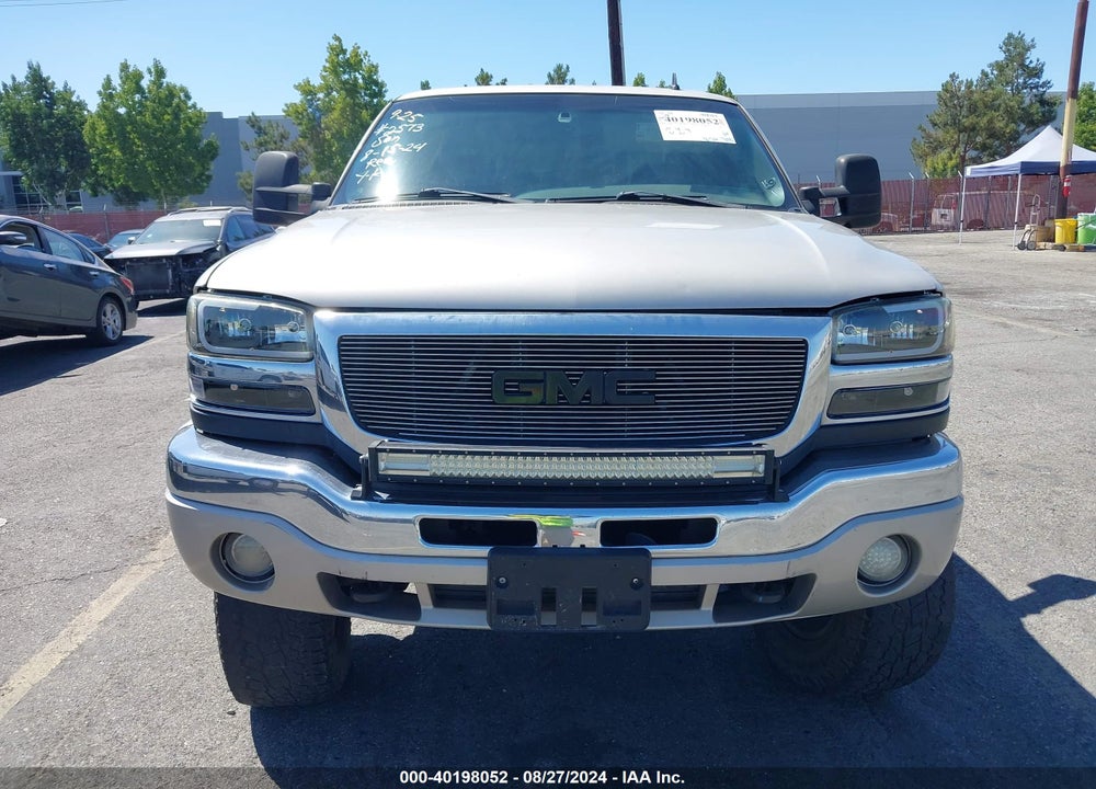 2006 GMC SIERRA 2500HD SLE2 VIN: 1GTHK23266F110790
