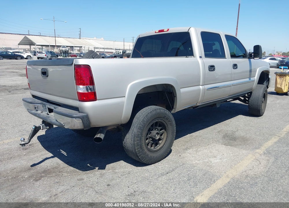 2006 GMC SIERRA 2500HD SLE2 VIN: 1GTHK23266F110790