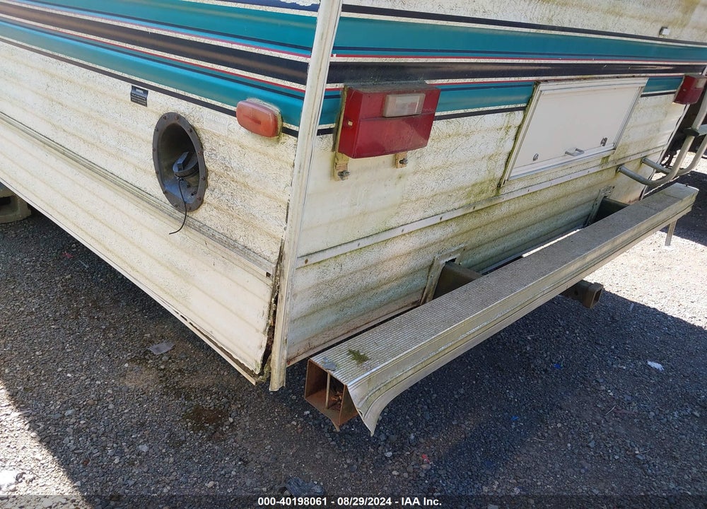 1991 FORD ECONOLINE E350 CUTAWAY VAN VIN: 1FDKE30G4MHA65798