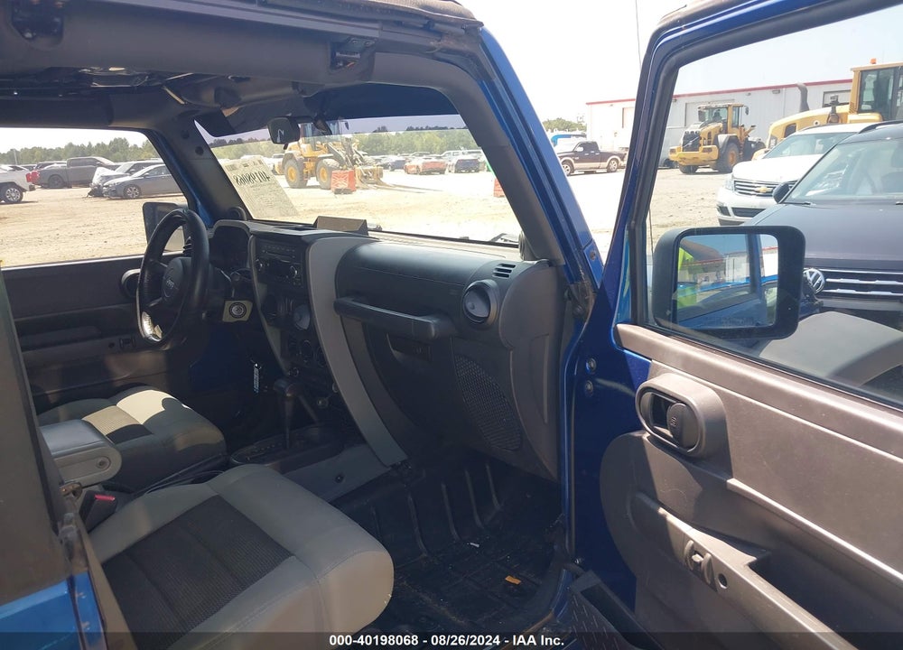 2009 JEEP WRANGLER X VIN: 1J4FA24159L771209