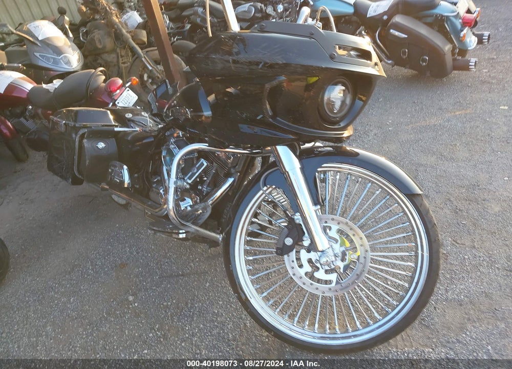 2012 HARLEY-DAVIDSON FLHRC ROAD KING CLASSIC VIN: 1HD1FRM15CB686019