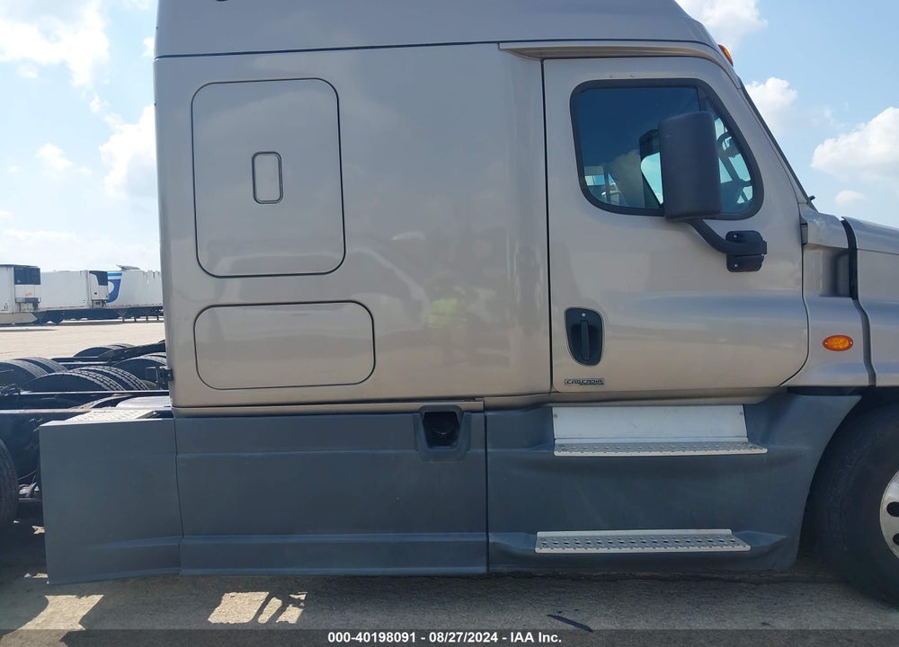 2016 FREIGHTLINER CASCADIA 125 VIN: 3AKJGLD56GSGV6851
