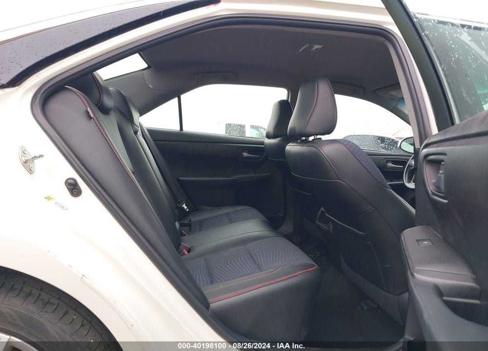 2015 TOYOTA CAMRY SE VIN: 4T1BF1FK0FU949664