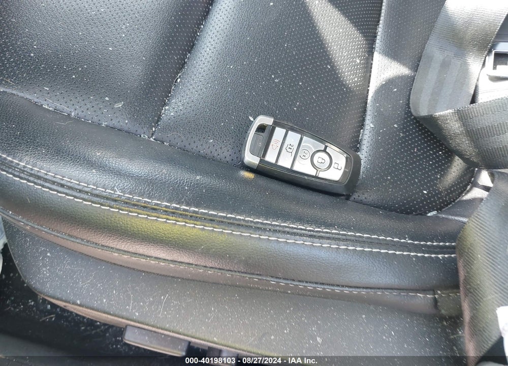 2020 FORD ESCAPE SEL VIN: 1FMCU0H68LUA95605