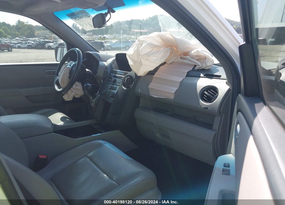 2013 HONDA PILOT EX-L VIN: 5FNYF4H5XDB053269