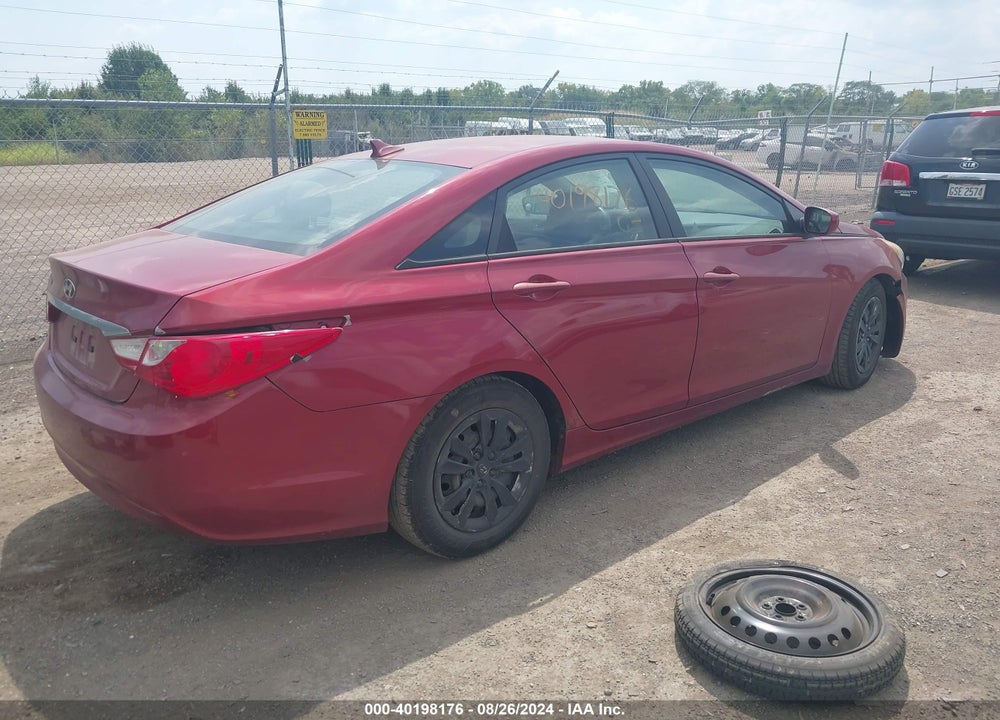 2011 HYUNDAI SONATA VIN: 5NPEB4AC7BH081164