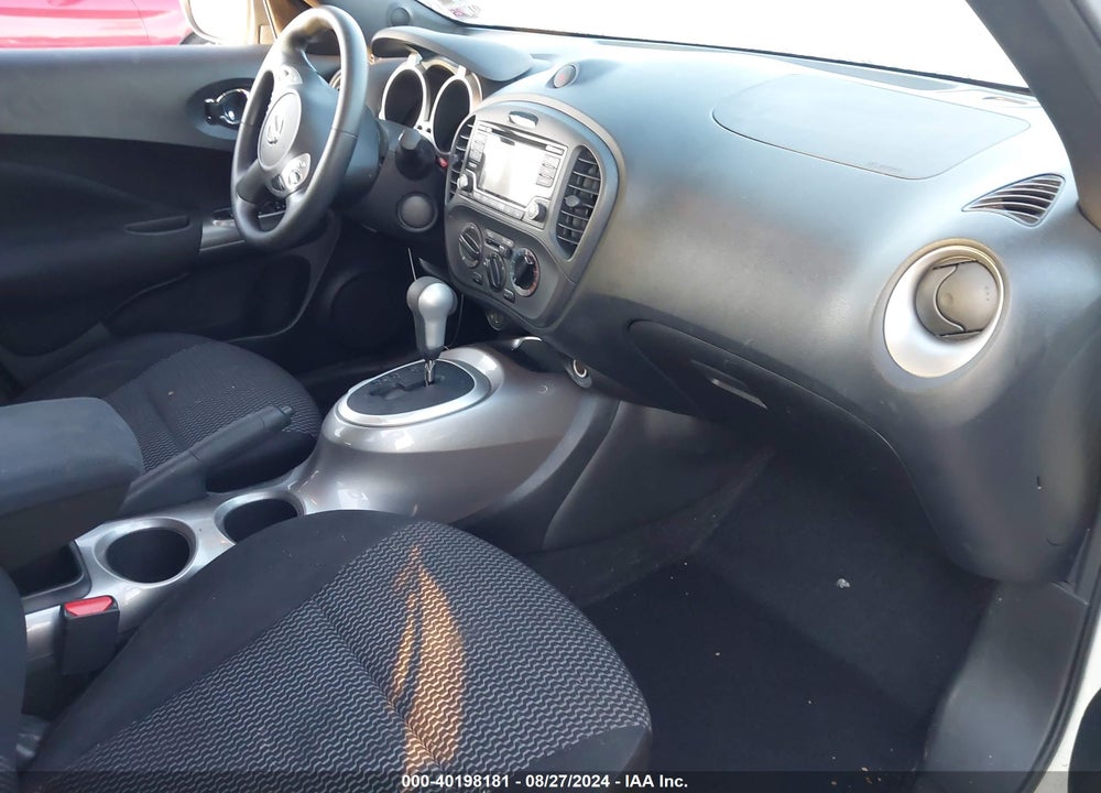 2015 NISSAN JUKE S VIN: JN8AF5MR9FT510738