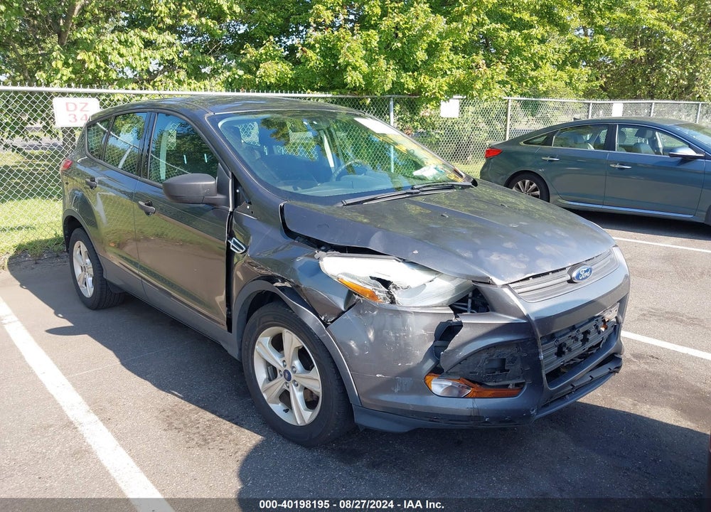 2015 FORD ESCAPE S VIN: 1FMCU0F79FUC19607