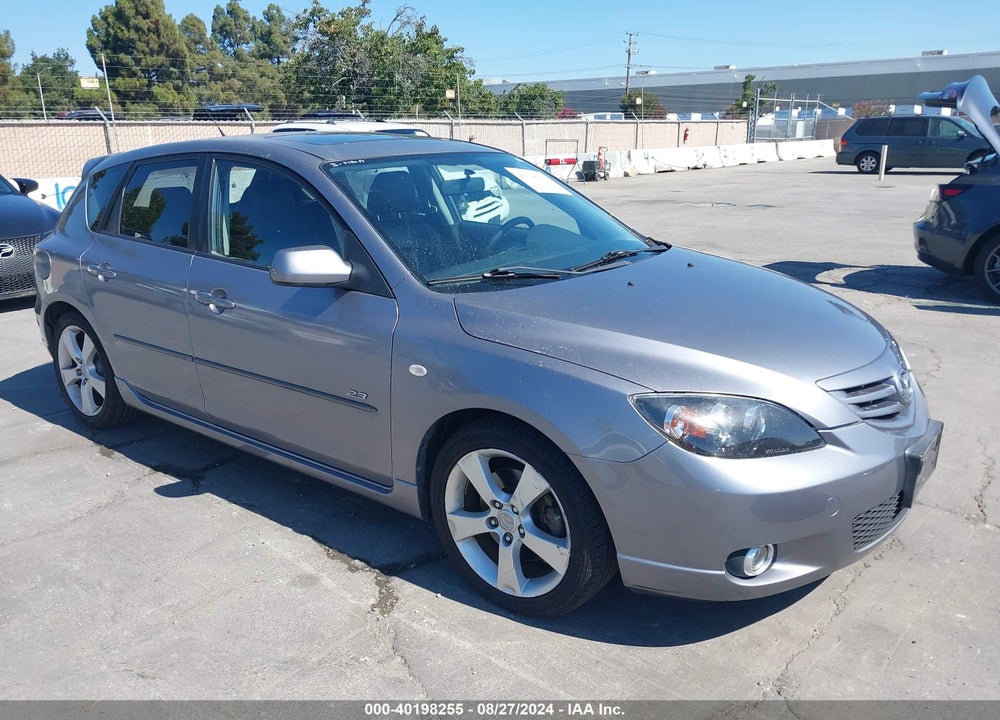 2005 MAZDA 3 S VIN: JM1BK343651219152