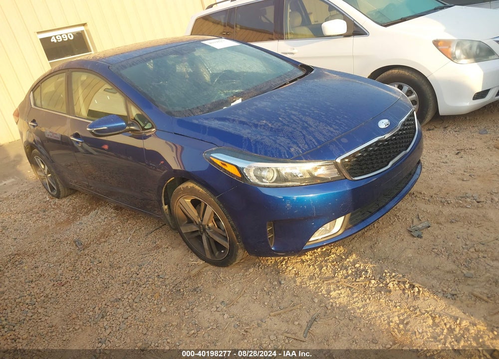 2018 KIA FORTE EX VIN: 3KPFL4A89JE221635