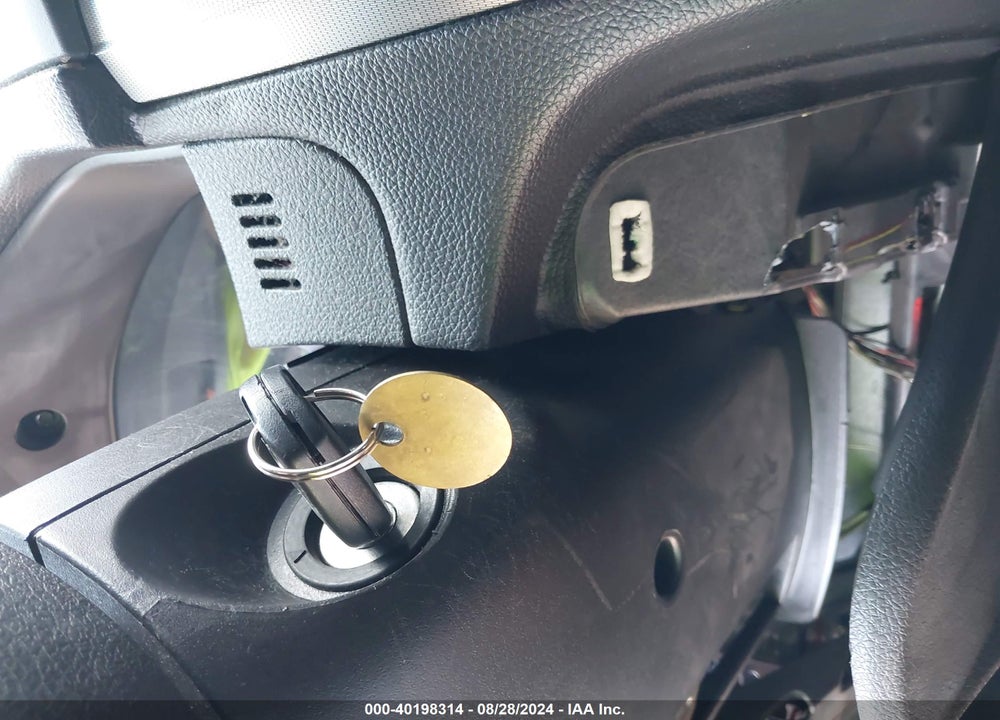 2010 FORD FUSION HYBRID VIN: 3FADP0L30AR331204