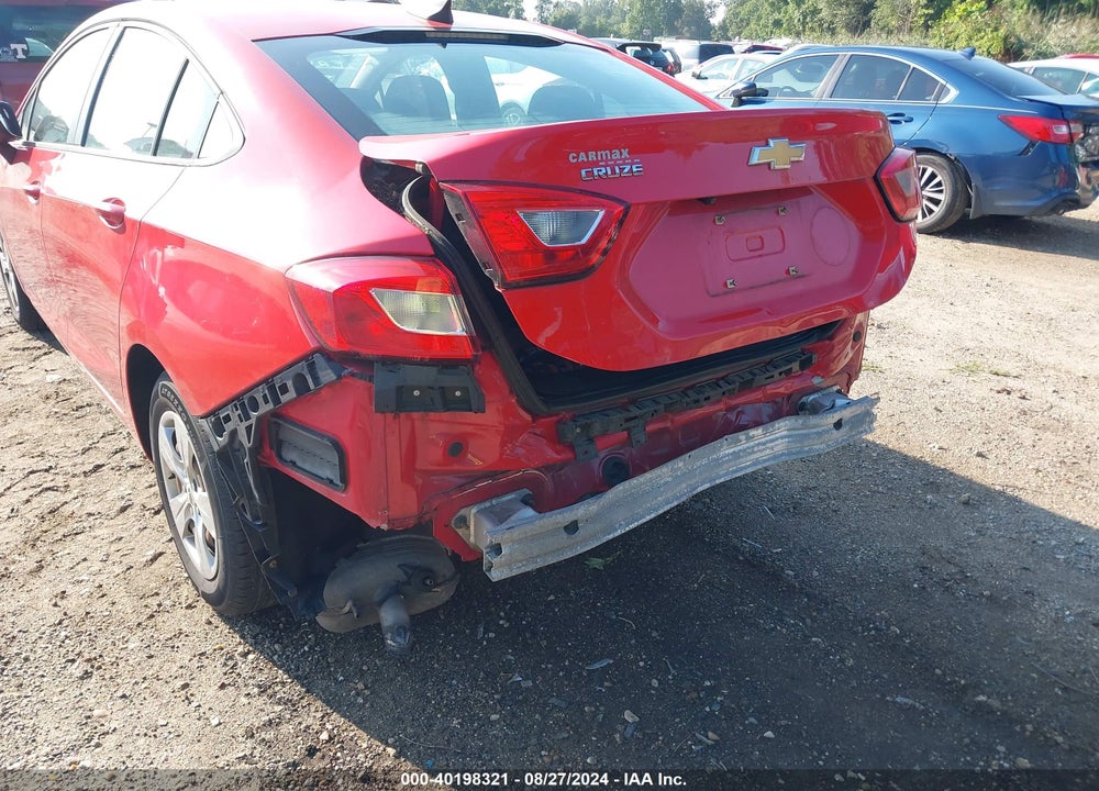 2017 CHEVROLET CRUZE VIN: 1G1BC5SM2H7281226