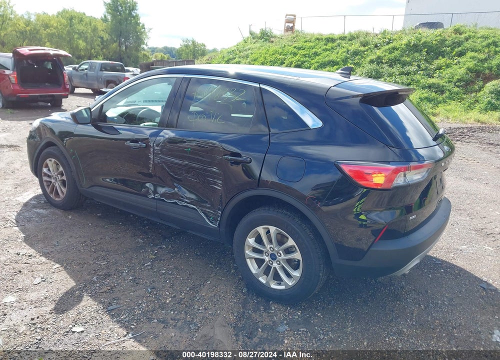 2022 FORD ESCAPE SE VIN: 1FMCU9G60NUA45600