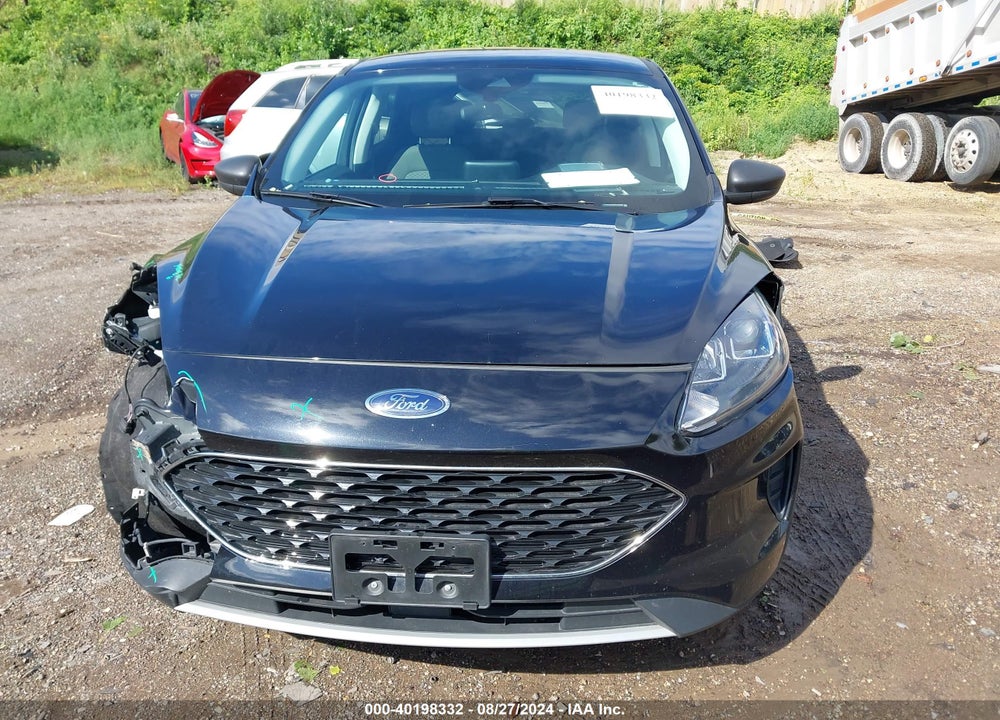 2022 FORD ESCAPE SE VIN: 1FMCU9G60NUA45600