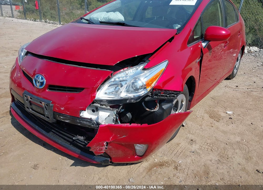 2013 TOYOTA PRIUS TWO VIN: JTDKN3DU9D0356526