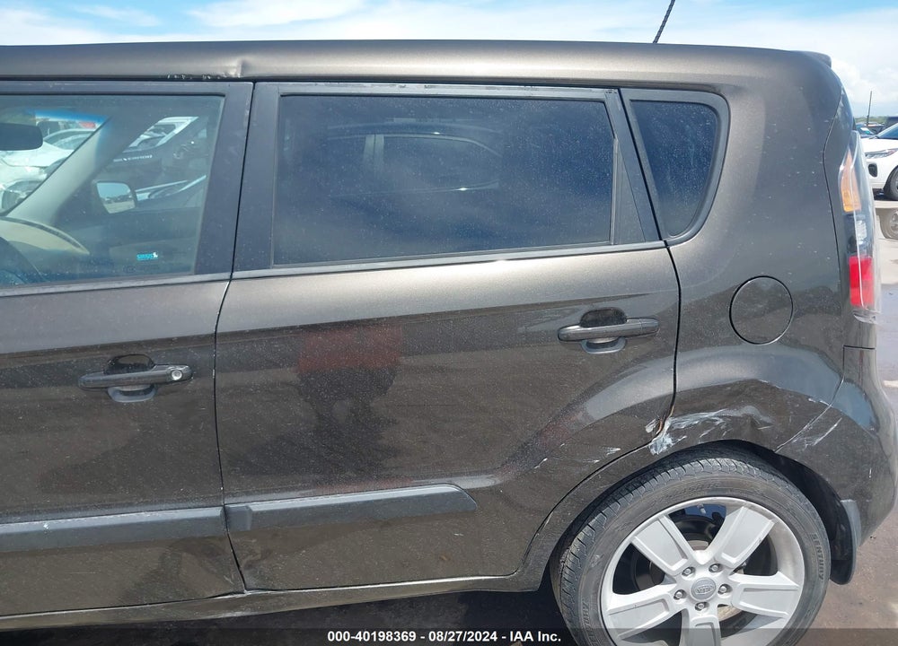 2011 KIA SOUL VIN: KNDJT2A22B7224839