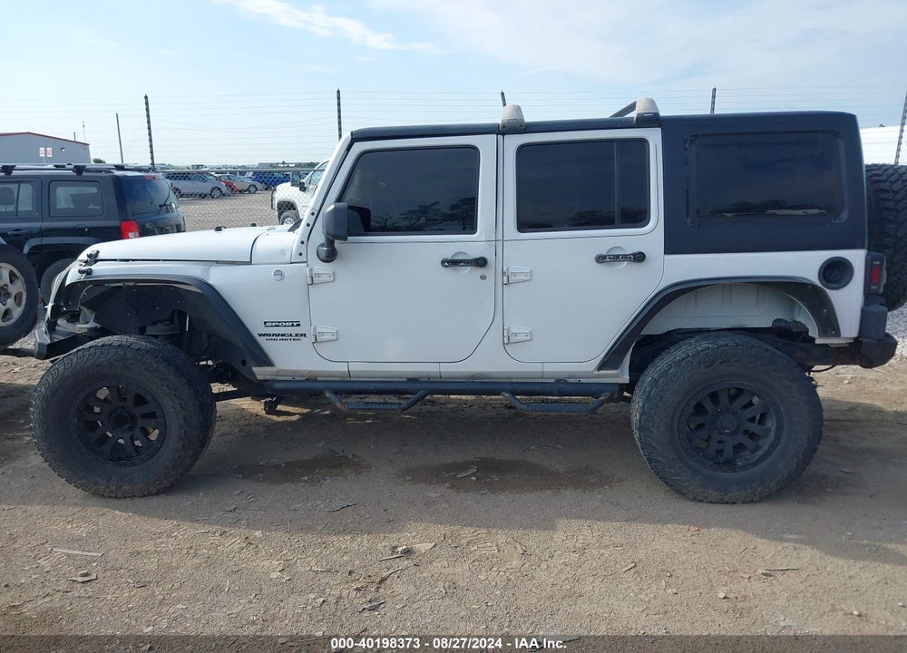 2012 JEEP WRANGLER UNLIMITED SPORT VIN: 1C4BJWDG0CL188571