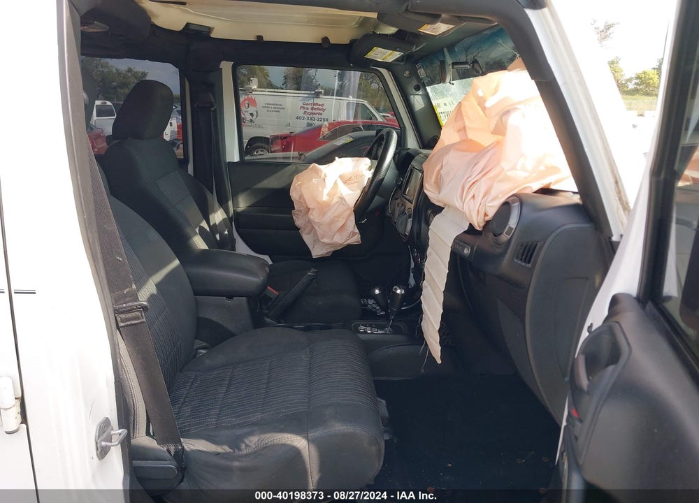 2012 JEEP WRANGLER UNLIMITED SPORT VIN: 1C4BJWDG0CL188571