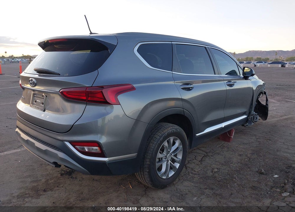 2019 HYUNDAI SANTA FE SE VIN: 5NMS23AD0KH079890