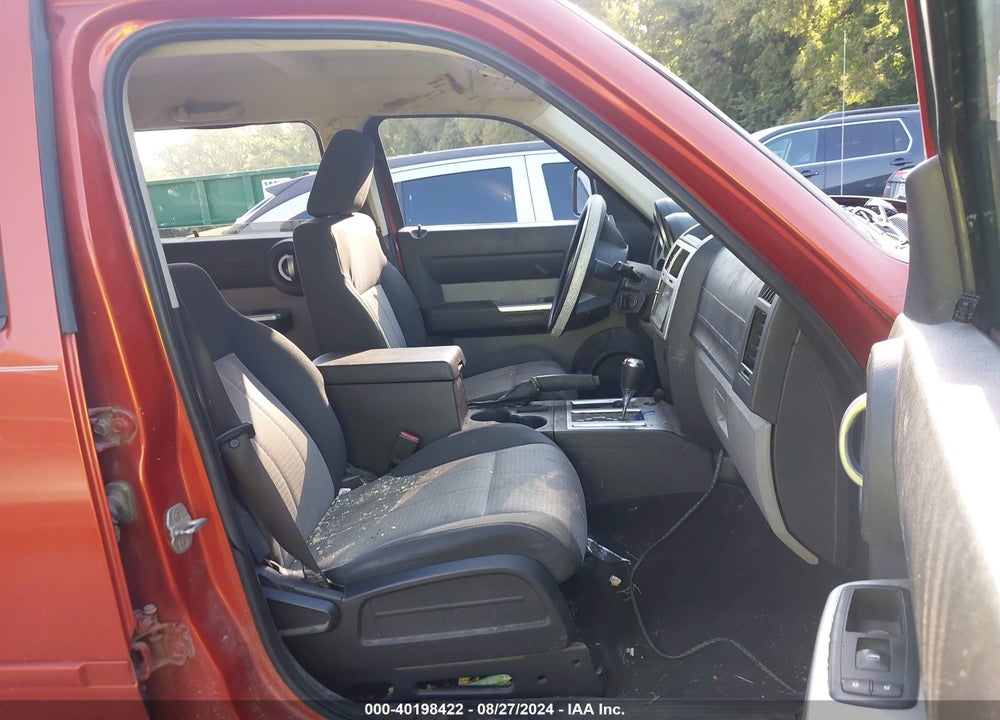2008 DODGE NITRO SLT/RT VIN: 1D8GU58K28W220028