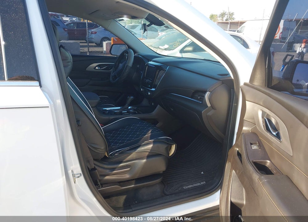 2020 CHEVROLET TRAVERSE FWD LS VIN: 1GNERFKW2LJ145613