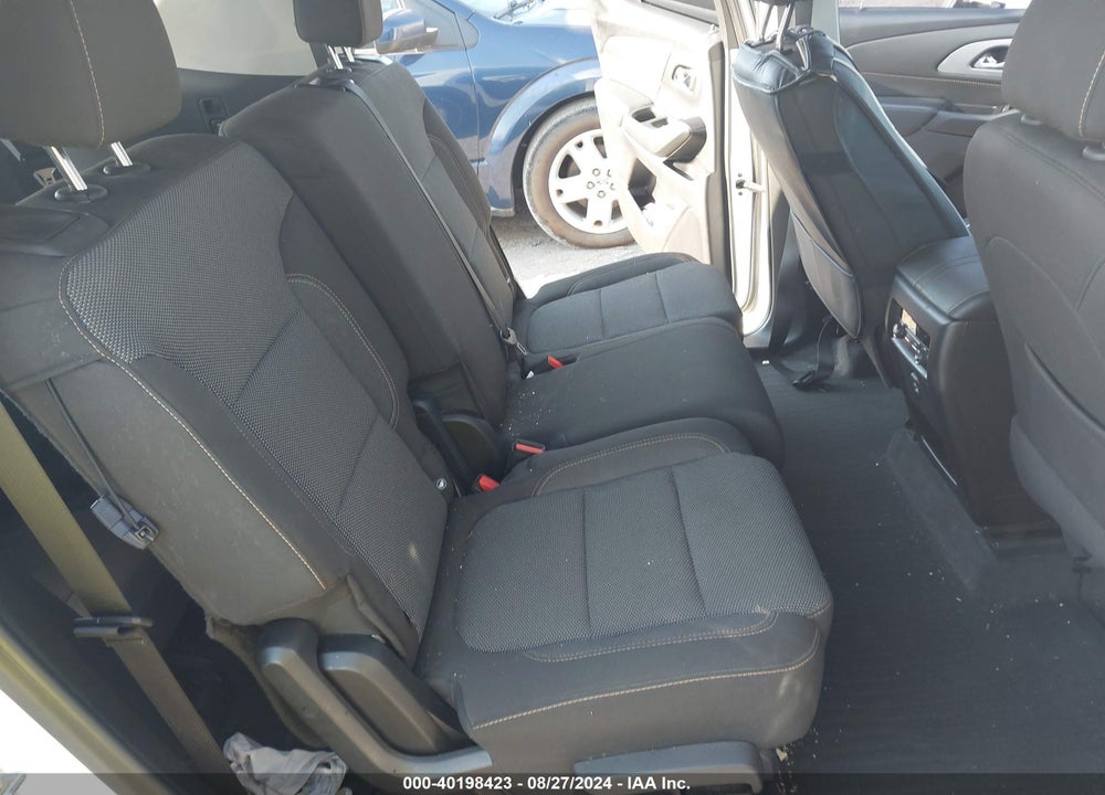 2020 CHEVROLET TRAVERSE FWD LS VIN: 1GNERFKW2LJ145613