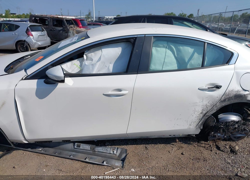 2022 MAZDA 3 2.5 S VIN: 3MZBPAAL6NM309170