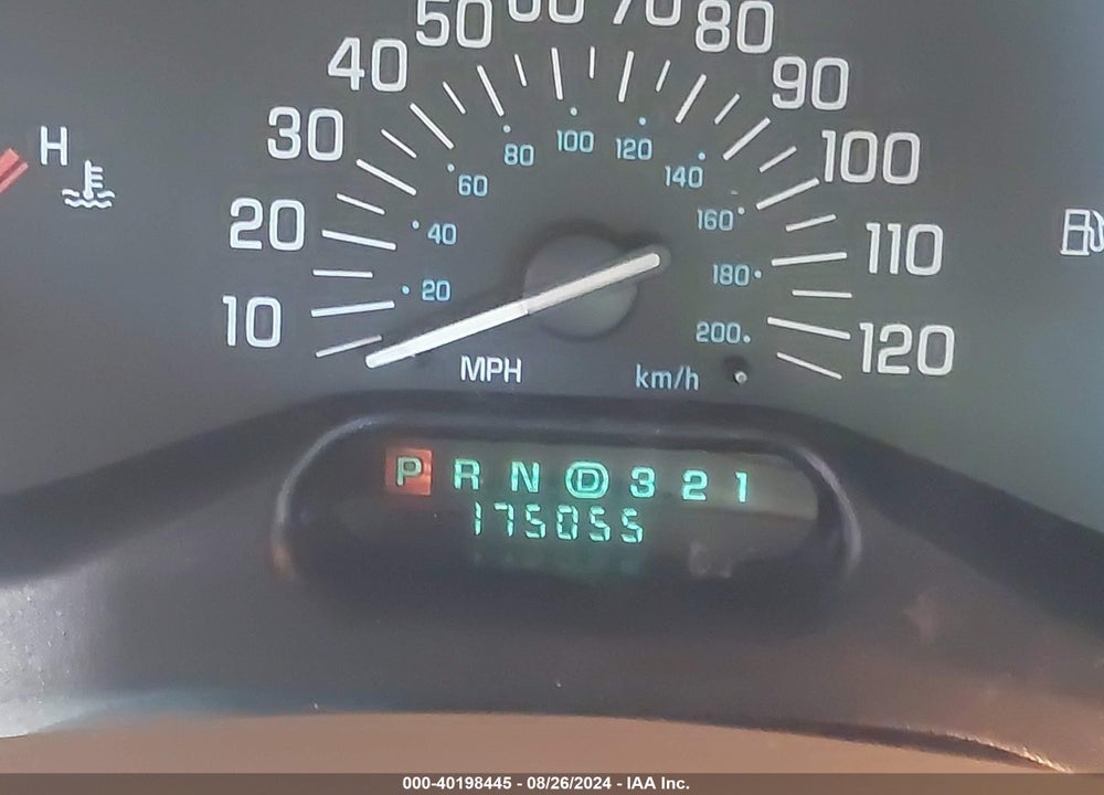 2004 BUICK CENTURY VIN: 2G4WS52J041300988