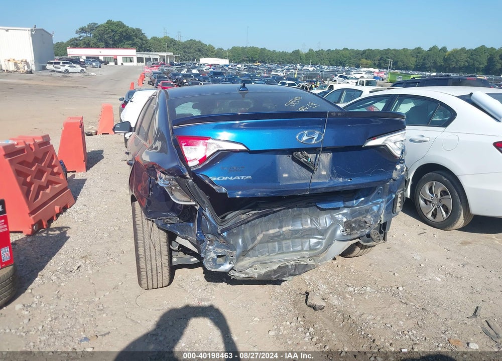 2015 HYUNDAI SONATA SE VIN: 5NPE24AFXFH171845