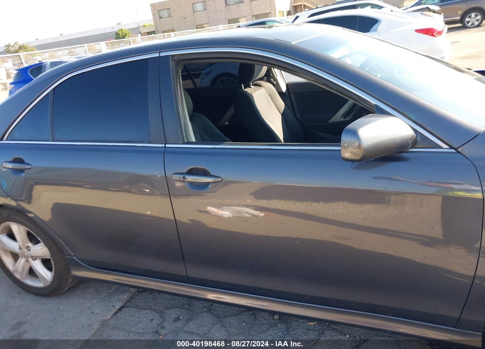 2011 TOYOTA CAMRY SE VIN: 4T1BF3EK3BU195747