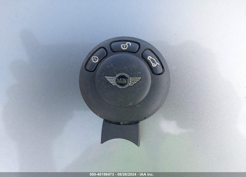 2016 MINI COUNTRYMAN COOPER S VIN: WMWZC5C51GWU03041