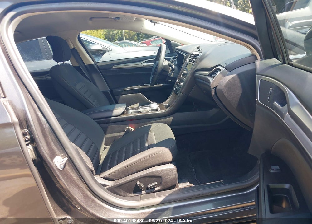 2017 FORD FUSION SE VIN: 3FA6P0H78HR397997